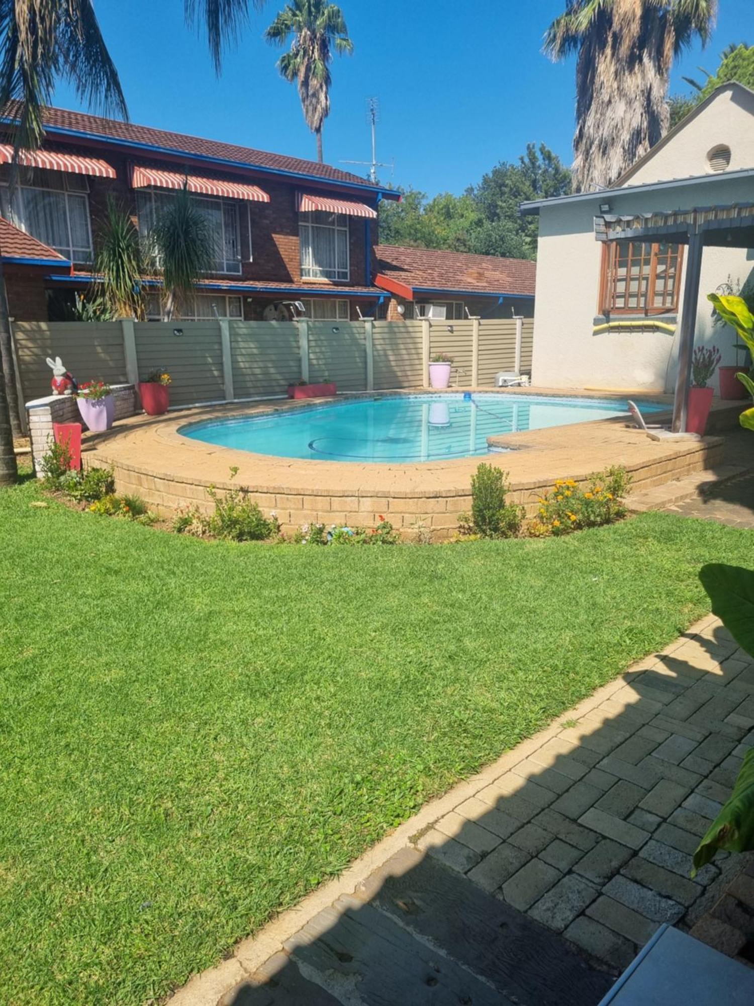 Grace B&B Potchefstroom Exterior foto